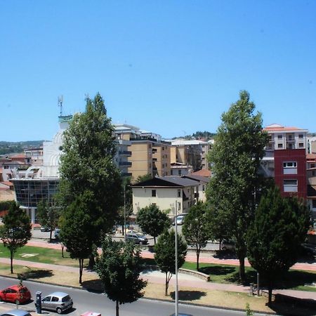 Cosenza Luxury Apartment Zewnętrze zdjęcie