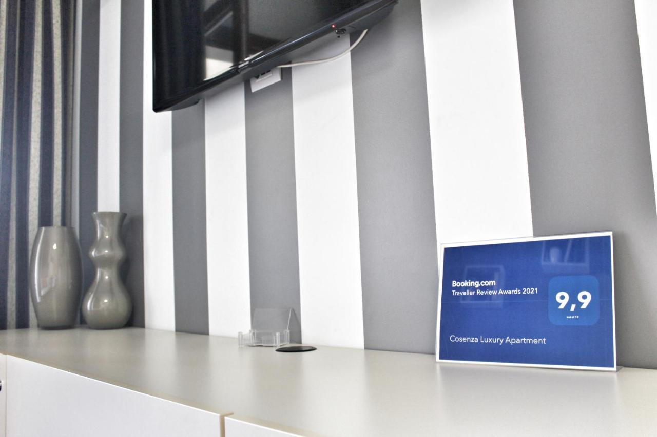 Cosenza Luxury Apartment Zewnętrze zdjęcie