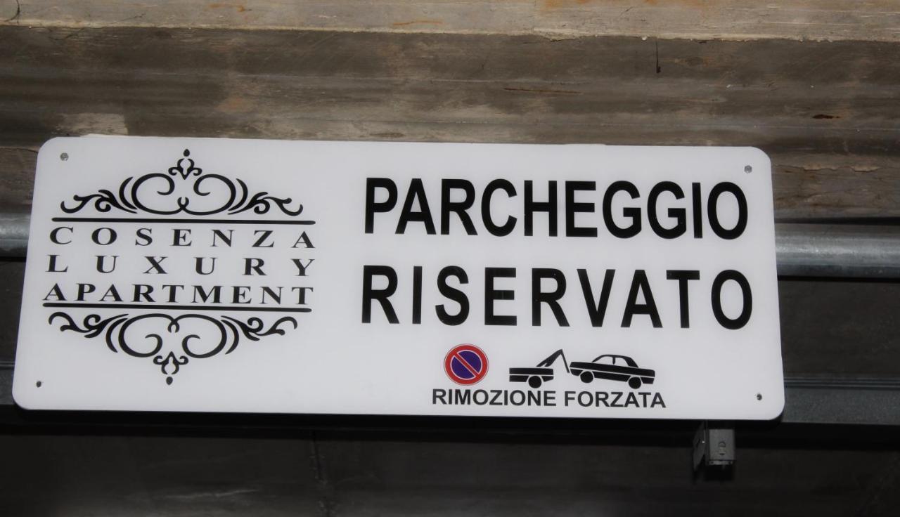 Cosenza Luxury Apartment Zewnętrze zdjęcie