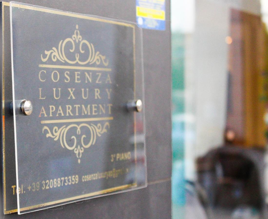 Cosenza Luxury Apartment Zewnętrze zdjęcie